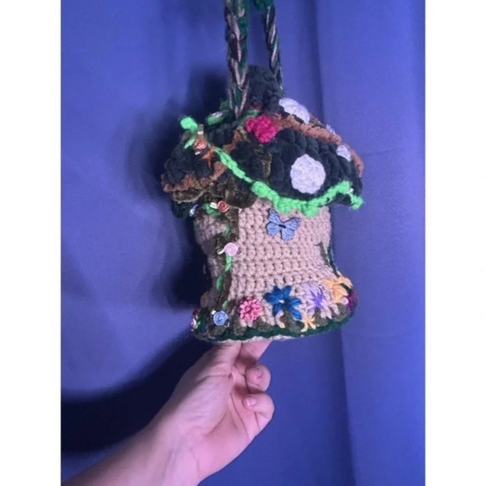 Handmade 1 Of A‎ Kind Rare Crochet Fairy House Purse Knitted Festival Beautiful